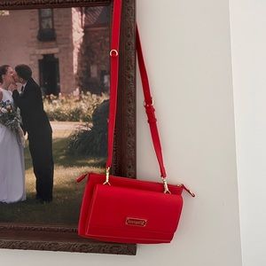 Loungefly Red Pin Trader Crossbody bag, never used!